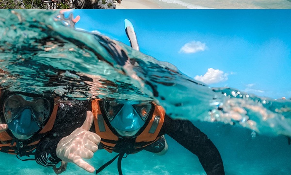 Snorkeler en la bahía de Akumal